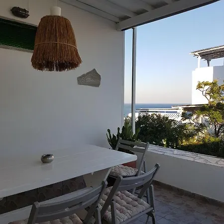 Tinos Sunrise Casa vacanze *